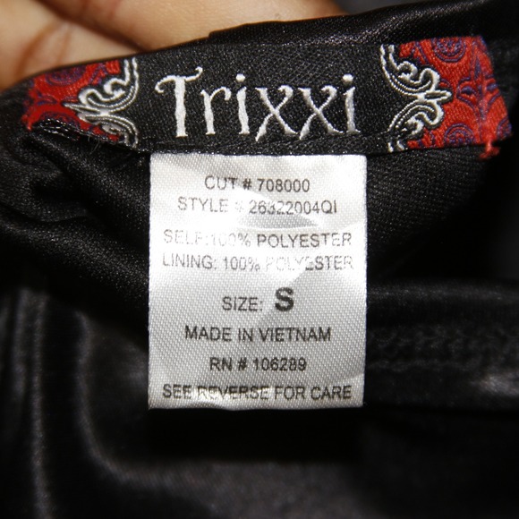 Trixxi Women's Black Halter Dress Rhinestone Rings Gathered Waist A Line Size S - Picture 4 of 4